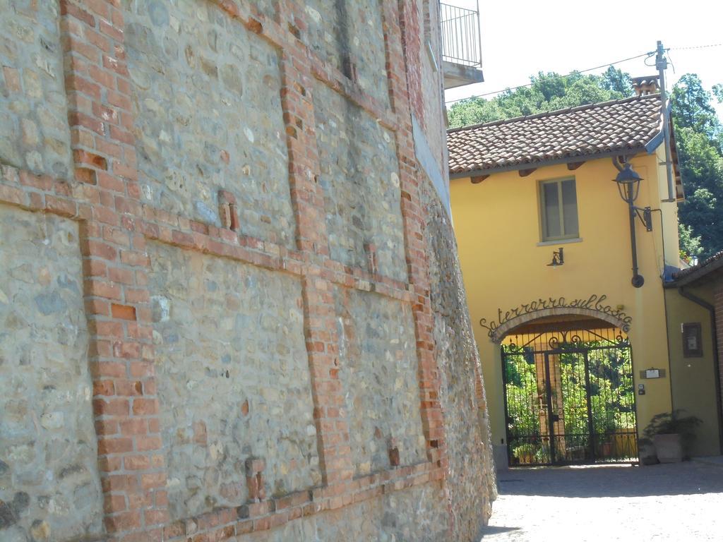 Agriturismo La Terrazza Sul Bosco Villa Barolo Dış mekan fotoğraf